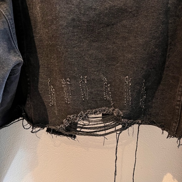 Denim jacket - Picture 6 of 7